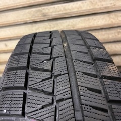 スタッドレスタイヤ　195/65r15　プリウス30 50の画像