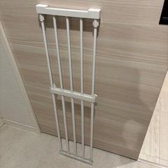 ラック　洗濯ラック　棚　シェルフ　突っ張り収納の画像