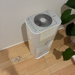 【火曜日まで】アイリス除湿機(故障してサーキュレーターのみ)の画像