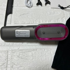 新品ヒートブラシ コードレス ブラシ型ヘアアイロン ストレートアイロン マイナスイオン 4段階温度調節 「140℃～200℃調節＆火傷防止設計」5000Mah大容量 急速加熱 ワンプッシュ設計 ストレート＆カール両用 Typc-C充電式 温度表示 傷まない 自動オフ機能 男女兼用 軽量 外出の画像