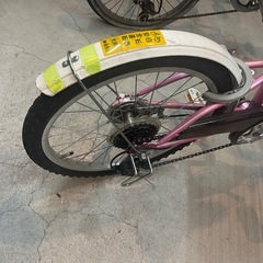 子供自動車の画像