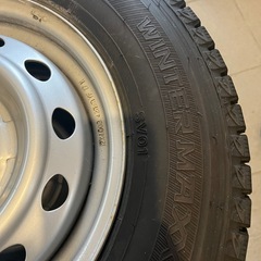 145R12 スタッドレス　4穴の画像