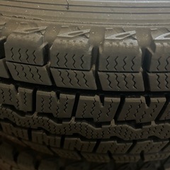 145R12 スタッドレス　4穴の画像