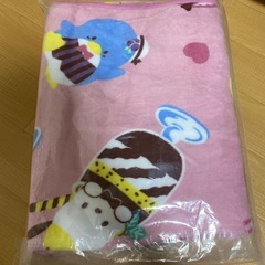 サンリオキャラクター　パフェデザイン大きな毛布の画像