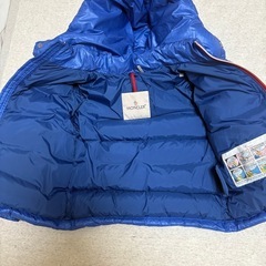 モンクレール　ダウン　104cm
　の画像