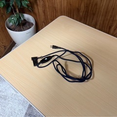 こたつテーブルの画像