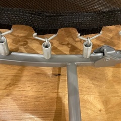 トランポリン　運動　ジャンプ　ジャンパーの画像