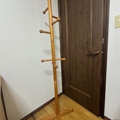 ハンガーポールの画像