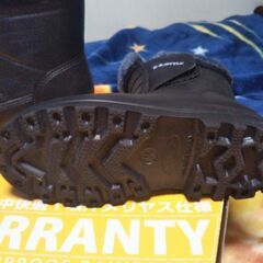 新品ボア滑り止め付き長靴　M サイズ 25cmの画像