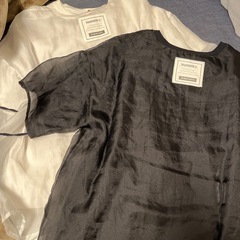 【引取限定】クリスマス雑貨
と洋服の画像