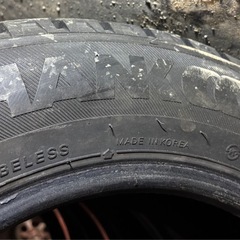 スパイクタイヤ　4本セットの画像