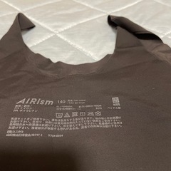 ユニクロ　エアリズム　ブラトップ140㎝×4枚　の画像