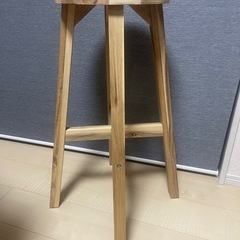 IKEA スコグスタ カウンターチェアの画像