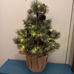 LED付きクリスマスツリー オーナメント付き にこあんニコアンドの画像