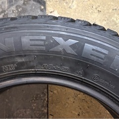 スパイクタイヤ　2本の画像