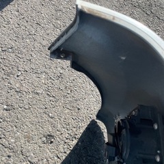 値下げ　エブリィワゴン　da64w後期フロントバンパー　メッキグリル付きの画像