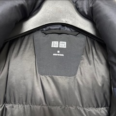 UNIQLO ハイブリッドダウンパーカーの画像