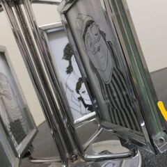 写真たて　金属製　フォトスタンドの画像