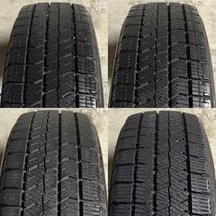 C-35 タイヤ 中古BRIDGESTONE STUDLESS BLIZZAK VRX2 155/65R14 の画像