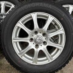 15インチ　YOKOHAMA　スタッドレスタイヤ　4本セットの画像