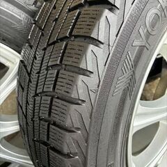 15インチ　YOKOHAMA　スタッドレスタイヤ　4本セットの画像