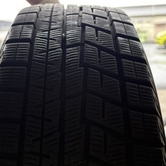 スタッドレスタイヤ　ヨコハマ　トヨタ　ライズ　4本セットの画像