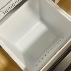 冷蔵庫 黒 1〜2暮らし向けの画像