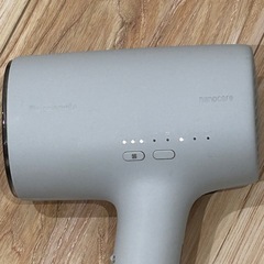 【値引き有り】パナソニックドライヤーナノケアーの画像