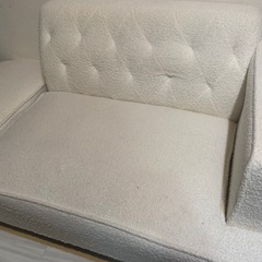 白　ソファーの画像