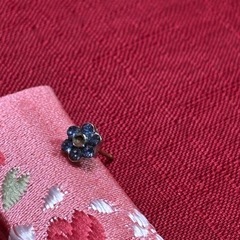 決定、サファイアピアス　片方のみの画像