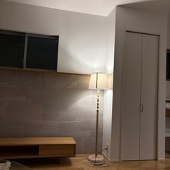 フロアライト　新品の画像