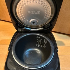 炊飯器　（3合炊き）の画像