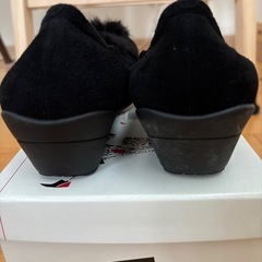 22.5センチ　コンポジション9 パンプスの画像