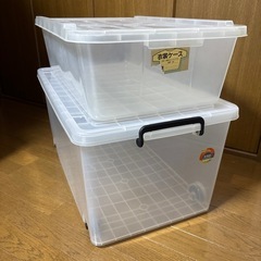 収納ケース　プラスチックケース　２つの画像