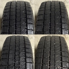 C-37 タイヤ 中古BRIDGESTONE STUDLESS BLIZZAK VRX2 155/65R13の画像