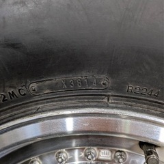 ランクル 冬タイヤ 295/75r/16の画像