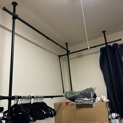 [商談中]突っ張り棒 ハンガーラックの画像