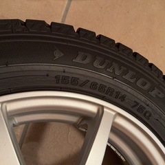 スタッドレスタイヤの画像