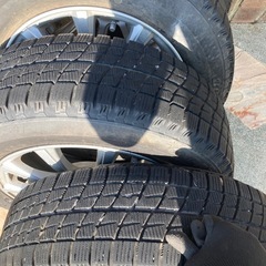 スタッドレスタイヤの画像