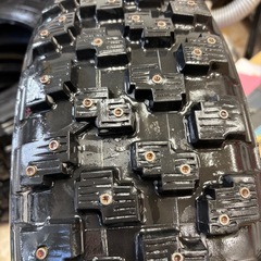 YOKOHAMA MT-14 マカロニフルピン2mm出し スパイクタイヤ MT-14 ADVAN ヨコハマ フルピン　195/65R15 2本プラスサービス1本 フルピンの画像