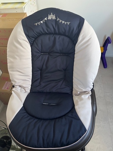 美品　Combi コンビ ネムリラ CR