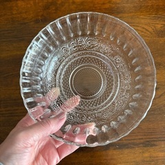 【食器】綺麗なガラスボウルの画像