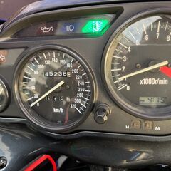 Kawasaki　ZZR1100　D型　車検たっぷり　タイヤ前後新品交換済み　ヘッドライトLED仕様　乗って帰れますの画像