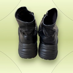 おかだゆり　厚底ブーツ　Lサイズ　ブラックの画像