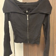 2枚セット♡coca ♡オフショルの画像