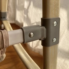 ベビーベッド 折り畳み コンパクト キャスター付 収納付 移動式 添い寝ベッドの画像