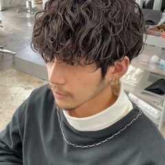 11／18日　12時〜　15時〜　無料カットパーマモデル募…