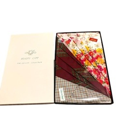 【今治タオル＆KENZO】ギフトセット 新品未使用 タオル ハンカチ 入浴剤 含む 贈答用にもの画像