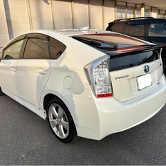 トヨタ　30プリウス 前期 Sツーリングセレクションの画像