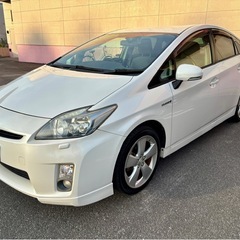 トヨタ　30プリウス 前期 Sツーリングセレクションの画像